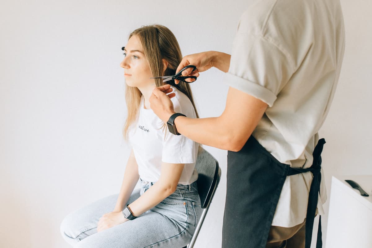 Cắt tóc gội đầu nam nữ